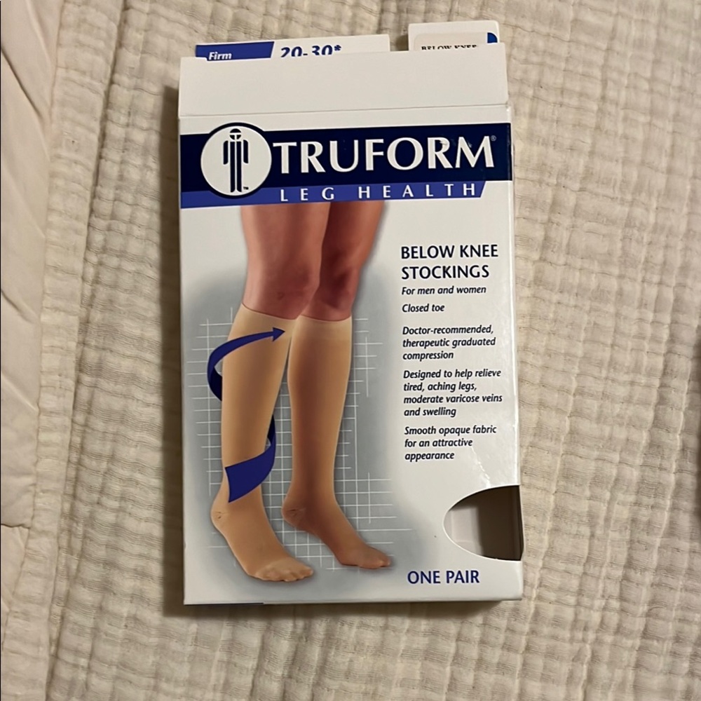 Truform Nude Beige Below Knee Compression Stockings NEW